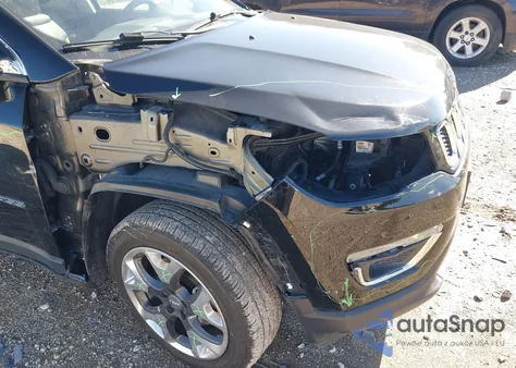 2018 Jeep Compass Limited 4X4 from USA, damaged, VIN 3C4NJDCB5JT334004